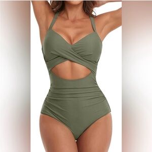 NWT Women’s Tummy Control One Piece Swimsuit Sz XL